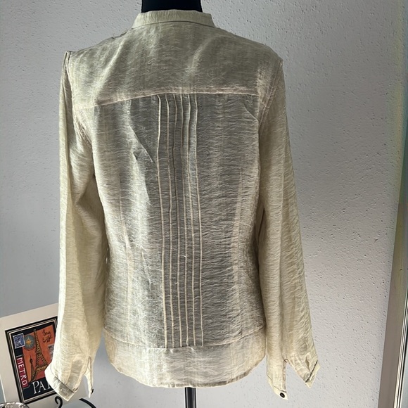 Cold water Creek woman’s Blouse small Color Cream - Picture 4 of 10